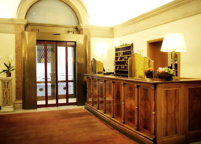 Santa Chiara Szálloda 3*