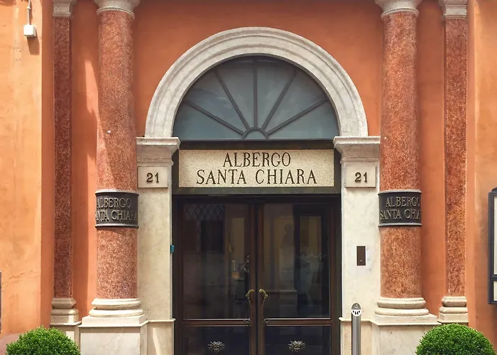 Szálloda Santa Chiara 3*